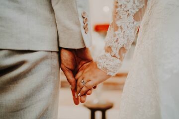 Mariage au château de Tauzies