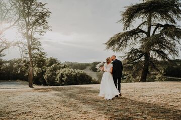 mariage au chateau de tauzies