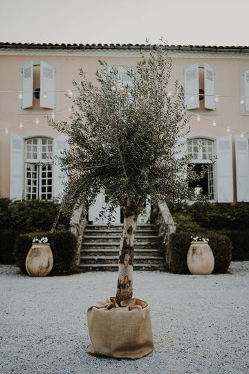 mariage au chateau saint jean des plats