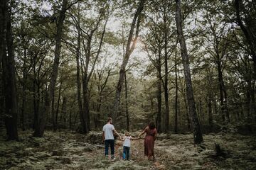 Séance grossesse en forêt